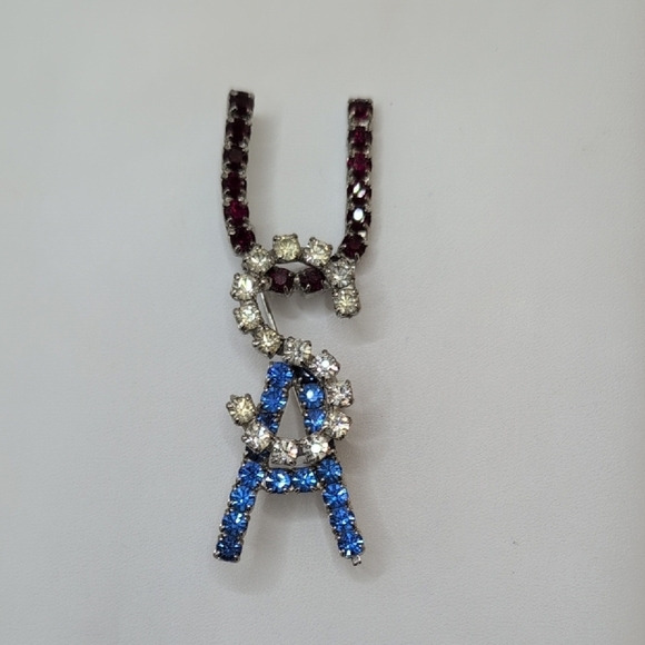 Blue and Silver Crystal USA Patriotic Brooch - Picture 1 of 3